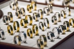 Tips for buying and selling at a pawn shop