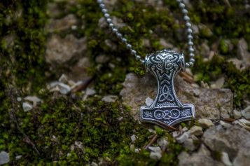 The History of Norse Jewelry and Its Significance